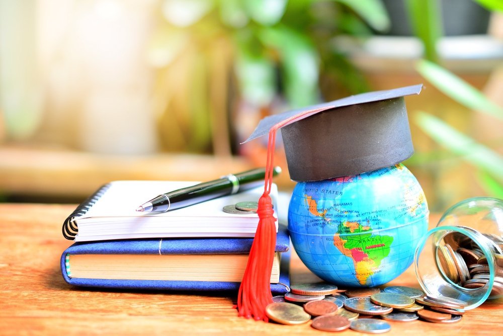 10 Reason Why Abroad Study -Study Point